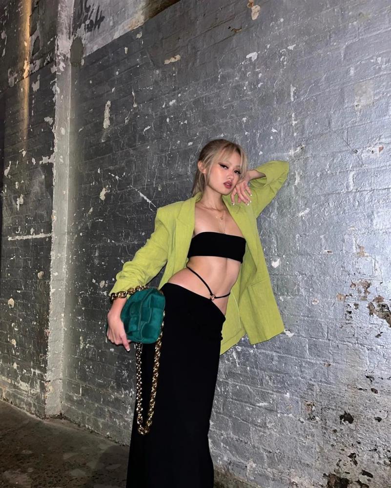 3 món phụ kiện giúp outfit trở nên sang xịn mùa thu đông-3