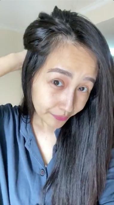 Ngắm mặt mộc hoa hậu trên livestream-9