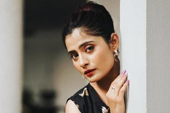 Mỹ nhân Ấn Độ qua đời cận kề ngày cưới