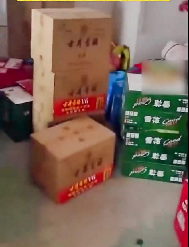 Ly hôn, cô gái xách thịt lợn, quà cáp trị giá hơn 600 triệu trả chồng cũ-2