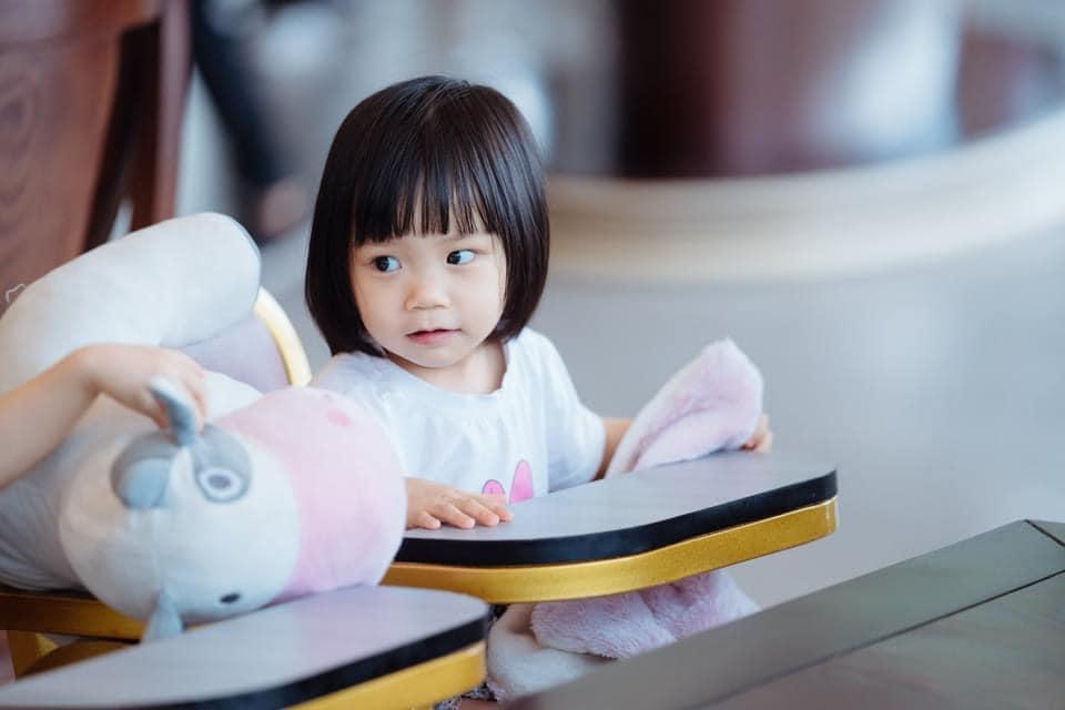 Tin showbiz Việt ngày 19/10: Cô dâu Đỗ Mỹ Linh hoài niệm quá khứ-5