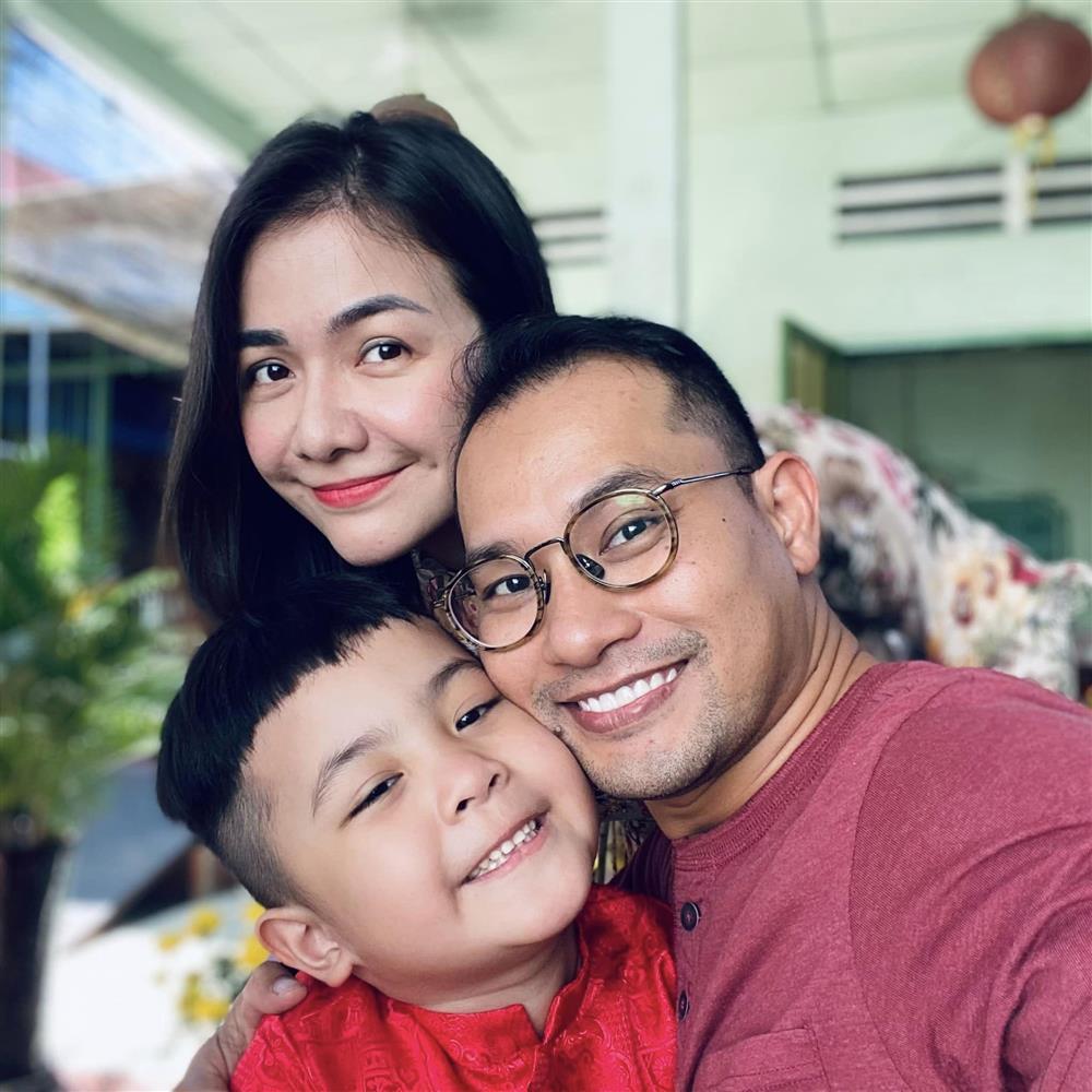 Tin showbiz Việt ngày 19/10: Cô dâu Đỗ Mỹ Linh hoài niệm quá khứ-4