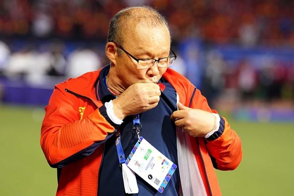 Bộc lộ điểm yếu trong hệ thống chiến thuật của HLV Park Hang-seo?-3