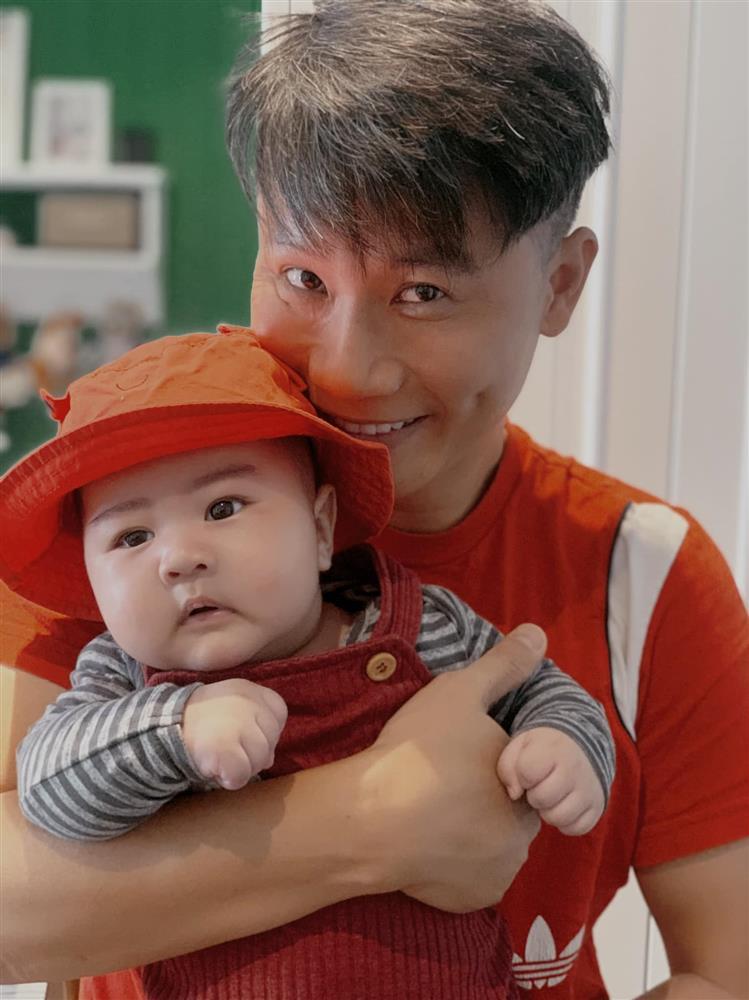 Hoàng Bách chỉn chu suốt 3 năm cho một ca khúc tặng vợ-2