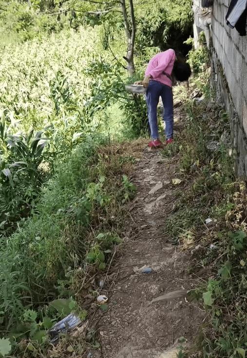 Nghị lực sống người phụ nữ đặc biệt: Tự lao động mưu sinh-6