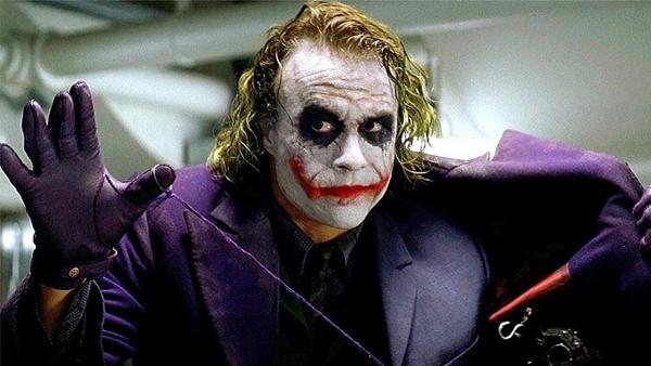 Tượng đài Joker bất tử của Heath Ledger-2