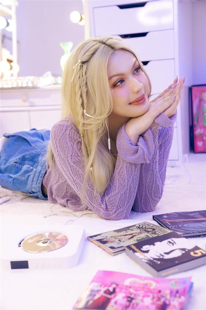 Đào Bá Lộc nữ tính hơn cả Thùy Tiên khi đụng hàng-3