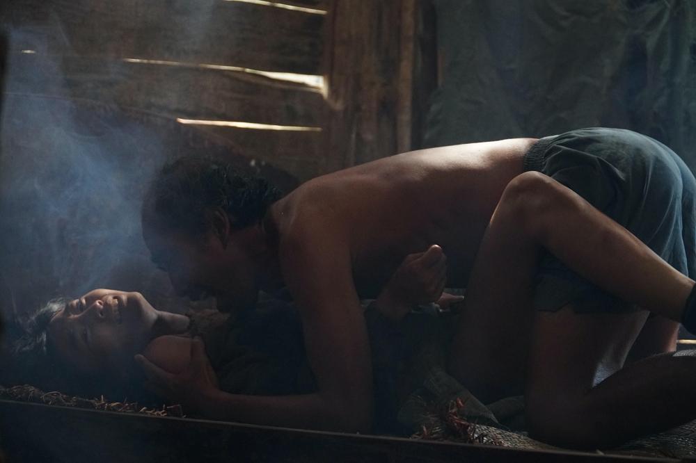 Kaity Nguyễn khiến bạn diễn bị thương khi quay cảnh cưỡng bức-3