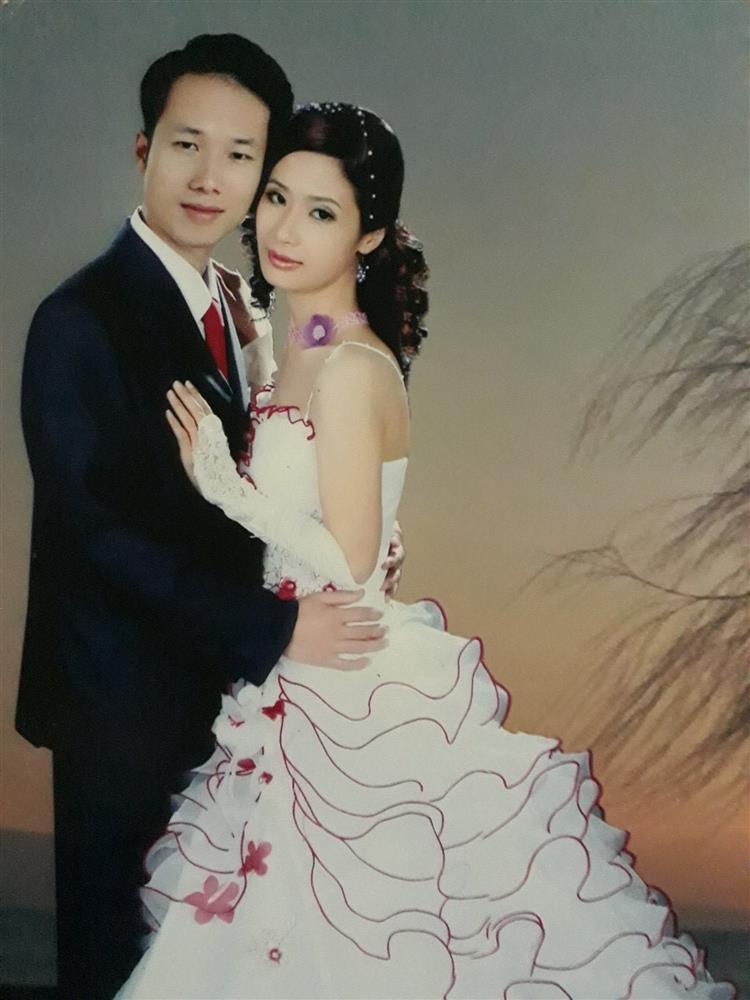 Kiếp tòng phu của người vợ chăm chồng bại liệt 13 năm-2