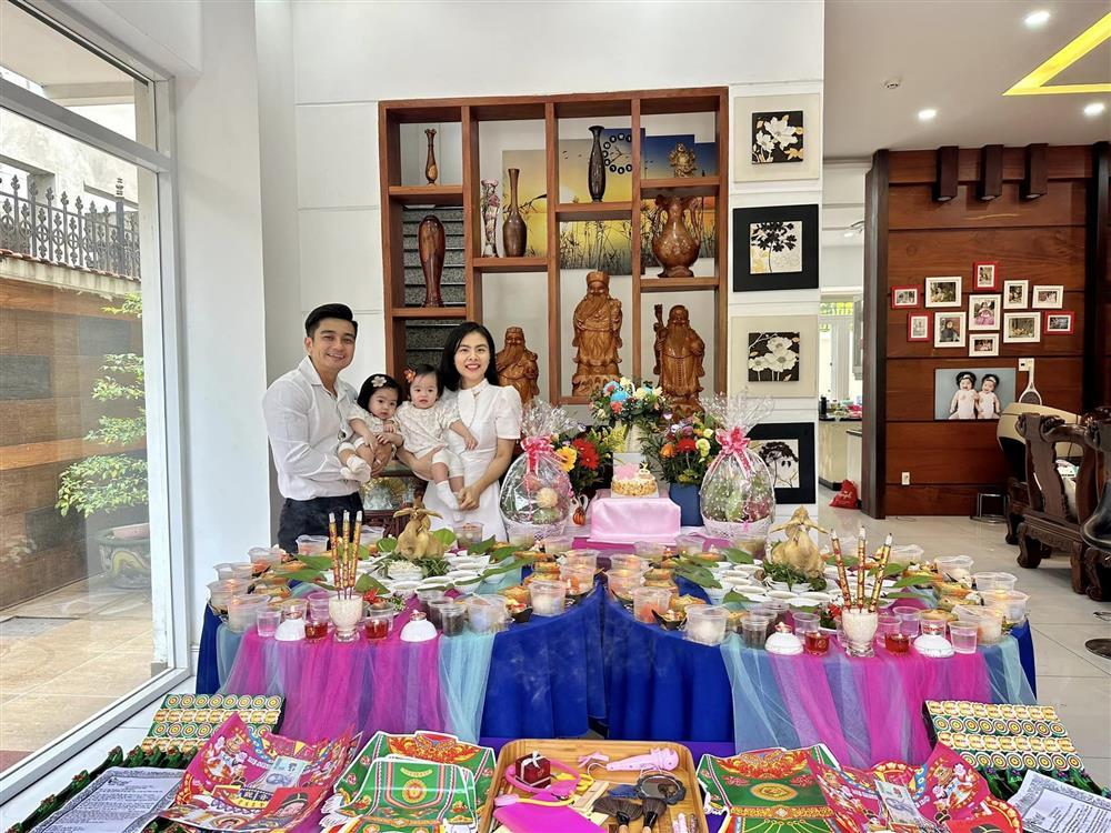 Tin showbiz Việt ngày 20/10: Bảo Thy chê quà ông xã đại gia-12