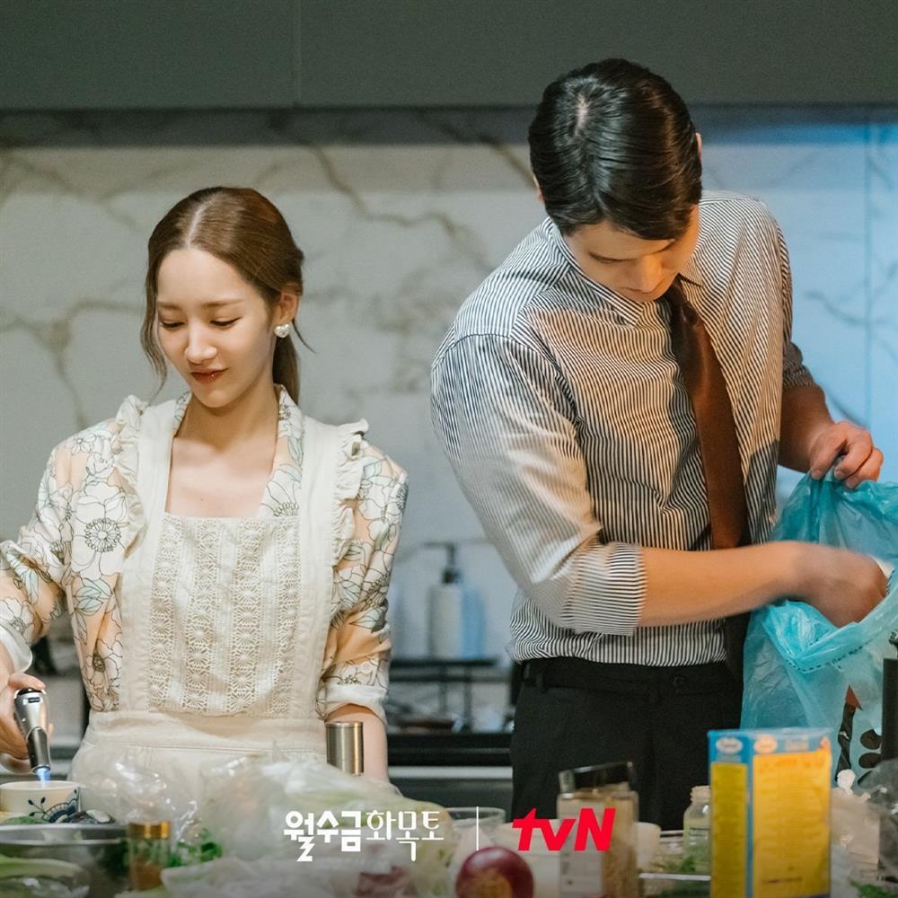 Park Min Young chuẩn bị mất ngôi Nữ hoàng phim hài tình cảm vì đâu?-2