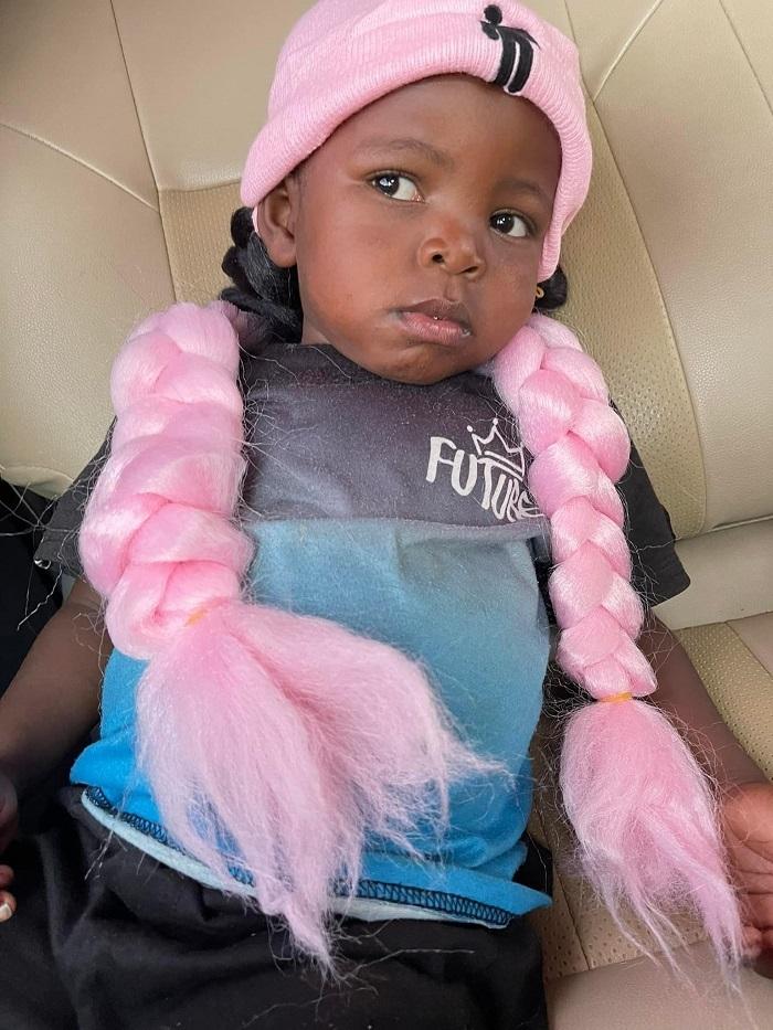 Style khác lạ Lôi Con: Hết làm cậu bé đầu hói lại hóa Elsa Angola-3