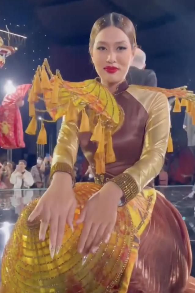 Thiên Ân lên tiếng sau sự cố trang phục dân tộc Miss Grand bị hỏng-5