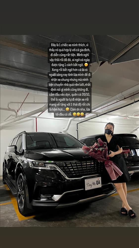 Sao Việt khoe quà 20/10: Hiền Hồ chanh sả, Quỳnh Thư gây tò mò-7