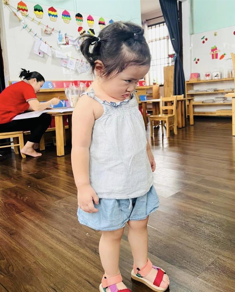 Ái nữ Lê Dương Bảo Lâm gây sốt với biểu cảm hờn cả thế giới-6