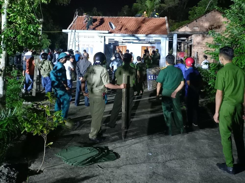 Vụ dùng búa sát hại cháu bé 5 tuổi, nghi phạm lúc khóc lúc cười-1