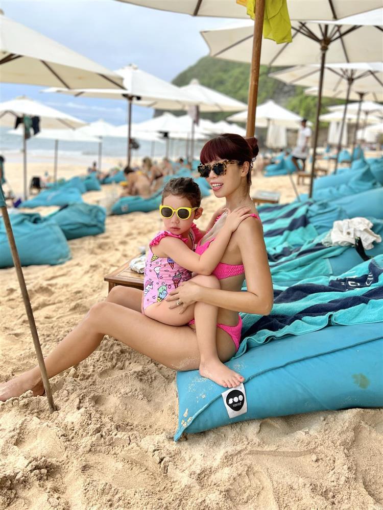 Tin showbiz Việt ngày 21/10: Con trai Bằng Kiều không biết viết tiếng Việt-6