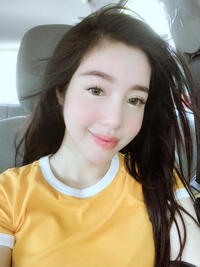 Mặt mộc té ngửa của Elly Trần trước khi hóa Marilyn Monroe-9