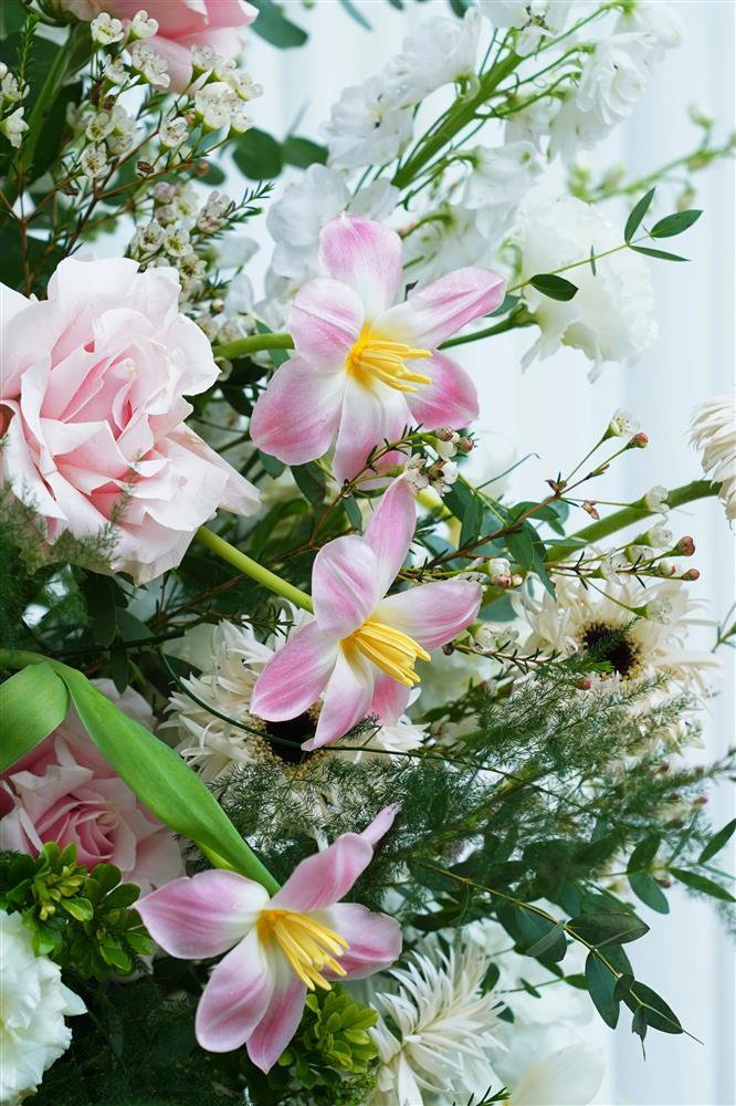 Bình An - Phương Nga lộ diện đẹp đôi, không gian cưới xịn xò-9