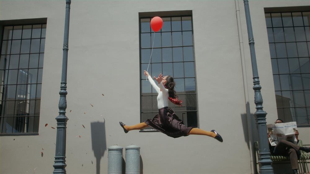 Mặc đẹp, gọn nhẹ đón gió đầu mùa với áo giữ nhiệt công nghệ cao-3