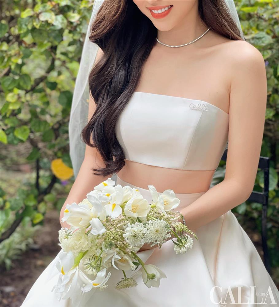 Váy cưới thứ 2 của Phương Nga giống vợ Công Phượng, Nhã Phương-3