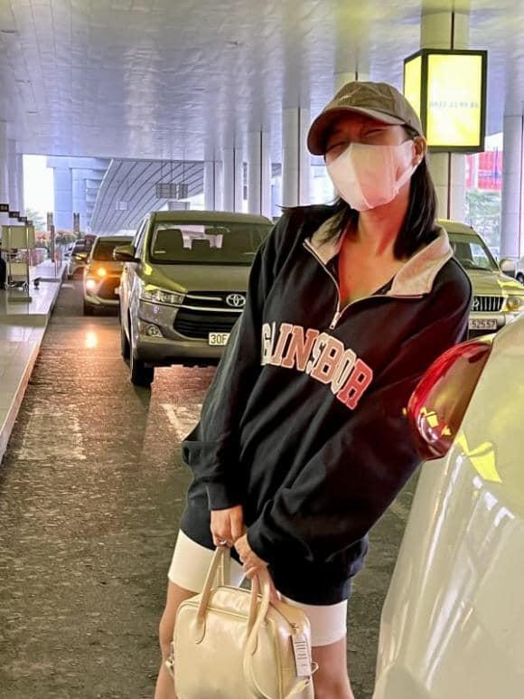 Diệu Nhi - Anh Tú tình tứ ở sân bay, sẵn sàng cưới tại Hà Nội-7