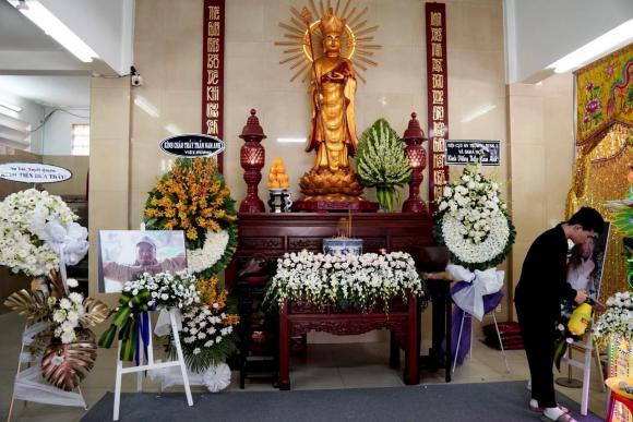 Việt Hương, Trường Giang chung tay phụ tang lễ nghệ sĩ Nam Anh-2