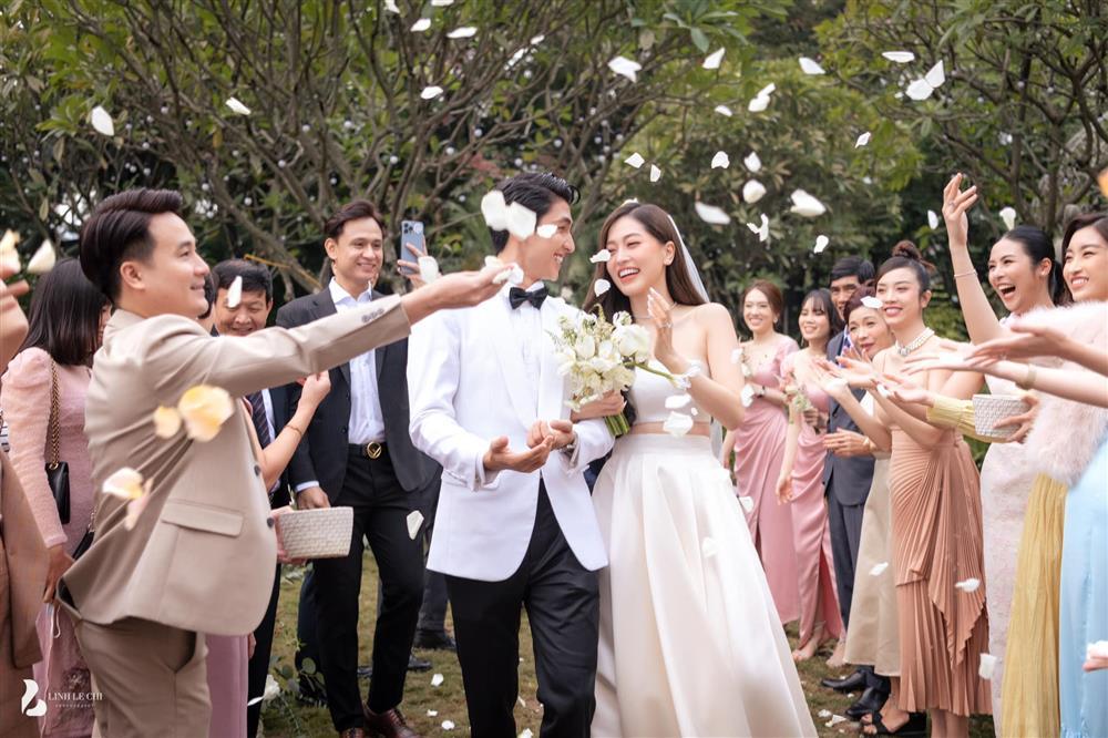 Lộ diện mỹ nhân bắt được hoa cưới Bình An - Phương Nga-1