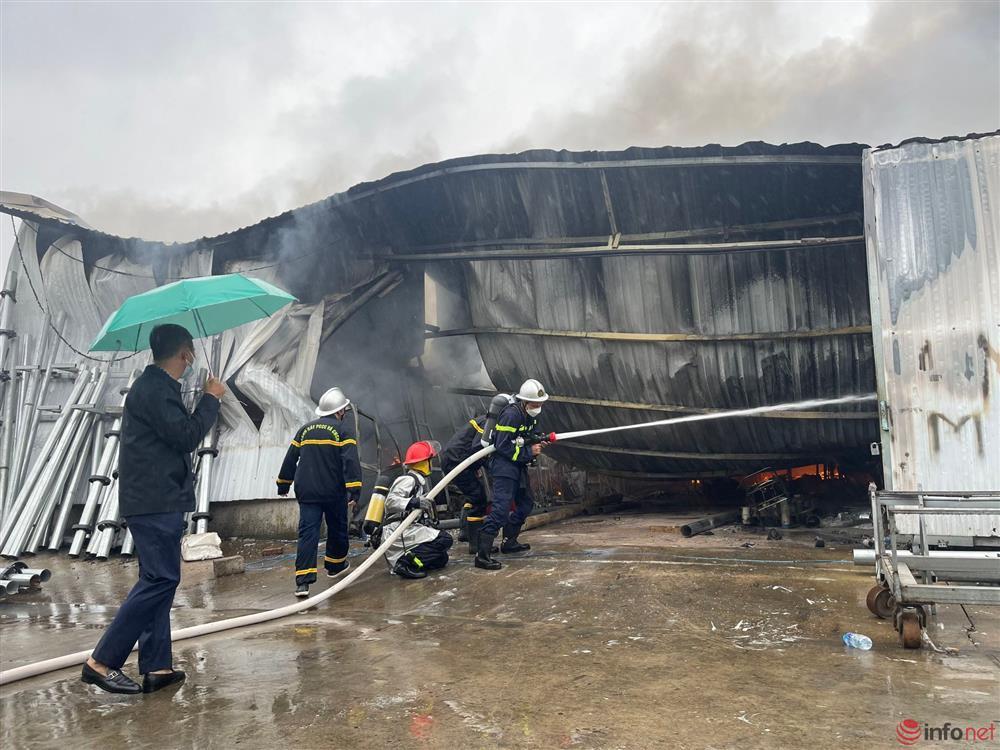 Khởi tố vụ cháy nhà xưởng ở Hà Đông khiến 1 người tử vong-1