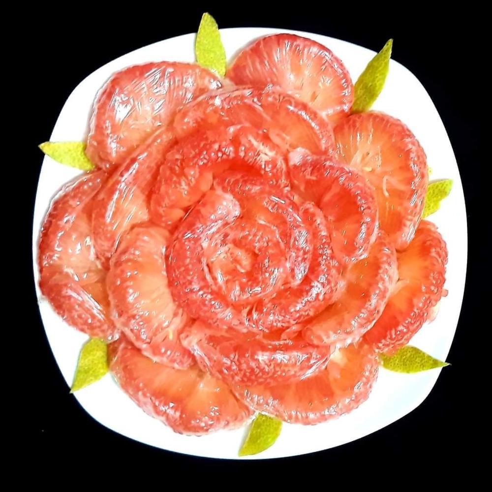 Đẹp mắt những bông hoa được làm từ quả bưởi-7