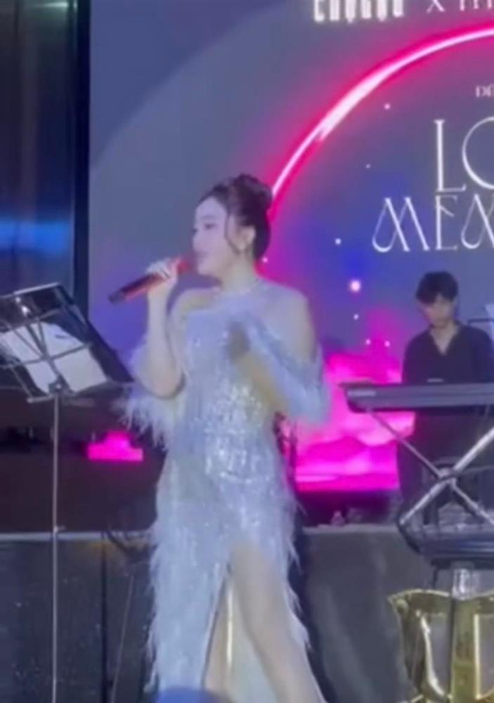 Bảo Thy gây tranh cãi vì đem ca khúc mới toanh của Hồ Ngọc Hà đi diễn-1