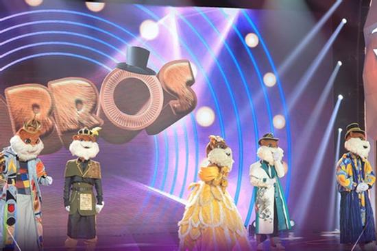 Không phải M4U, đây mới là nhóm nhạc nam hỗ trợ Tí Nâu tại Ca Sĩ Mặt Nạ?