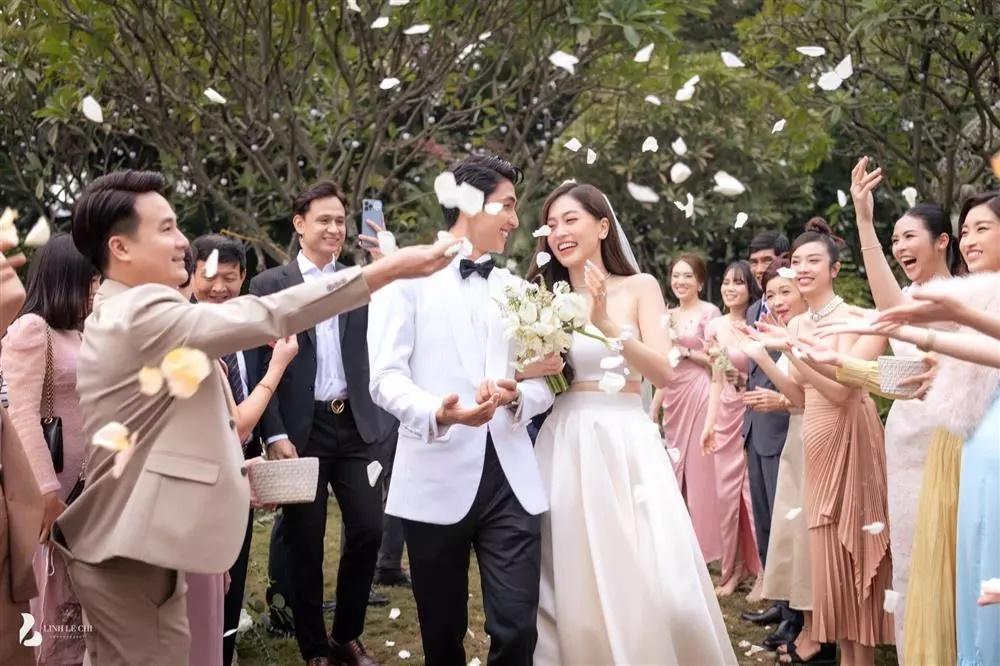 Bình An bóc phong bì cưới nào ngờ xé luôn tiền đô-2