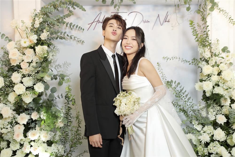 Bố mẹ chồng Diệu Nhi xuất hiện ngoại hình bất ngờ-8