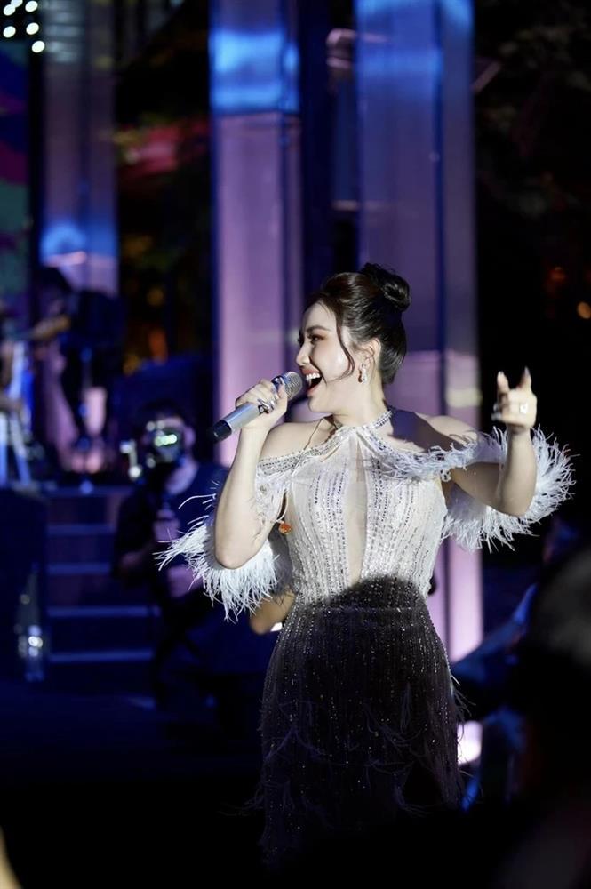 Bảo Thy lên tiếng khi bị dân mạng khuyên trả hit cho Hồ Ngọc Hà-3