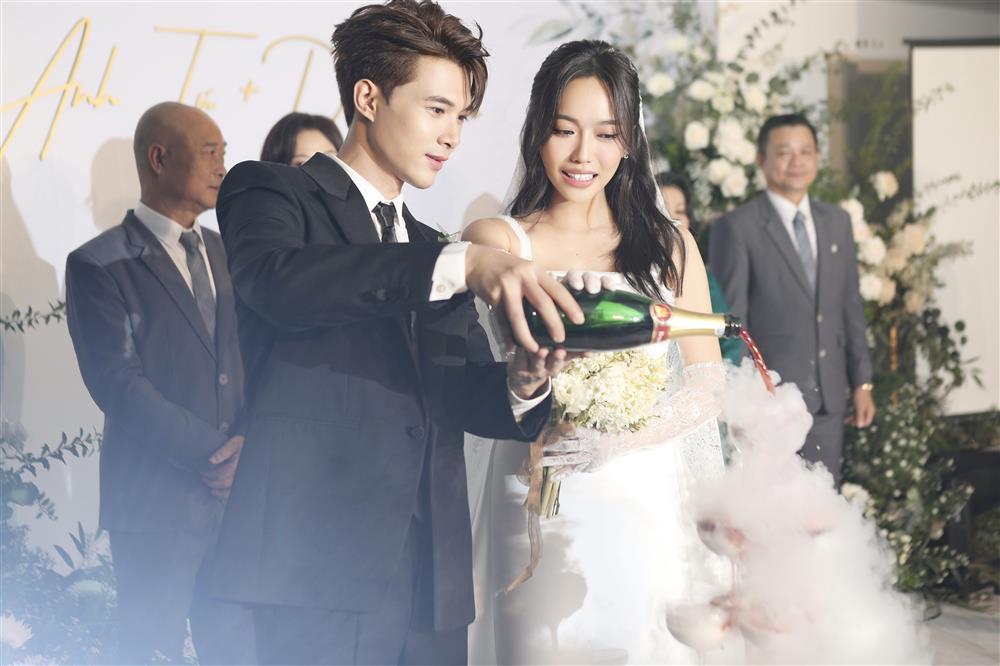 2 nghệ sĩ hiếm hoi dự cưới Diệu Nhi - Anh Tú ở Hà Nội-11