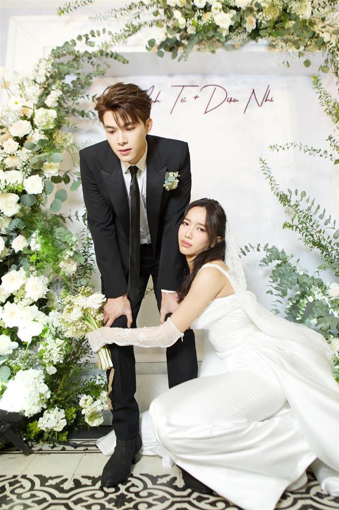 Anh Tú hướng dẫn Diệu Nhi tạo dáng, tưởng đâu mentor The Face-3