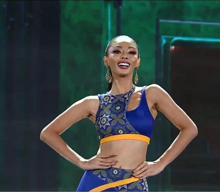 Đối thủ Thiên Ân lộ nội y, mặt đầy mụn đêm bán kết Miss Grand-8