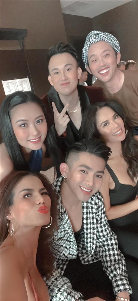 Tin showbiz Việt ngày 23/10: Cát Tường sợ đột quỵ sau khi tắm đêm-4