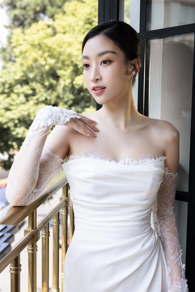 Cận cảnh 2 váy cưới của Đỗ Mỹ Linh trong tiệc cưới Đỗ Vinh Quang-5