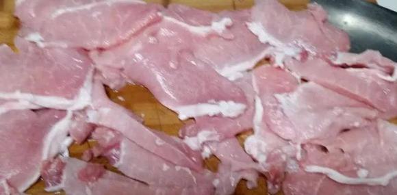 Thịt để ngăn đá chỉ cần thêm 2 thứ này, đảm bảo vẫn tươi ngon-4