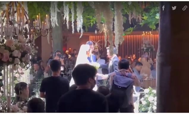 Chồng Đỗ Mỹ Linh trong hôn lễ: Em là định mệnh đời anh-1