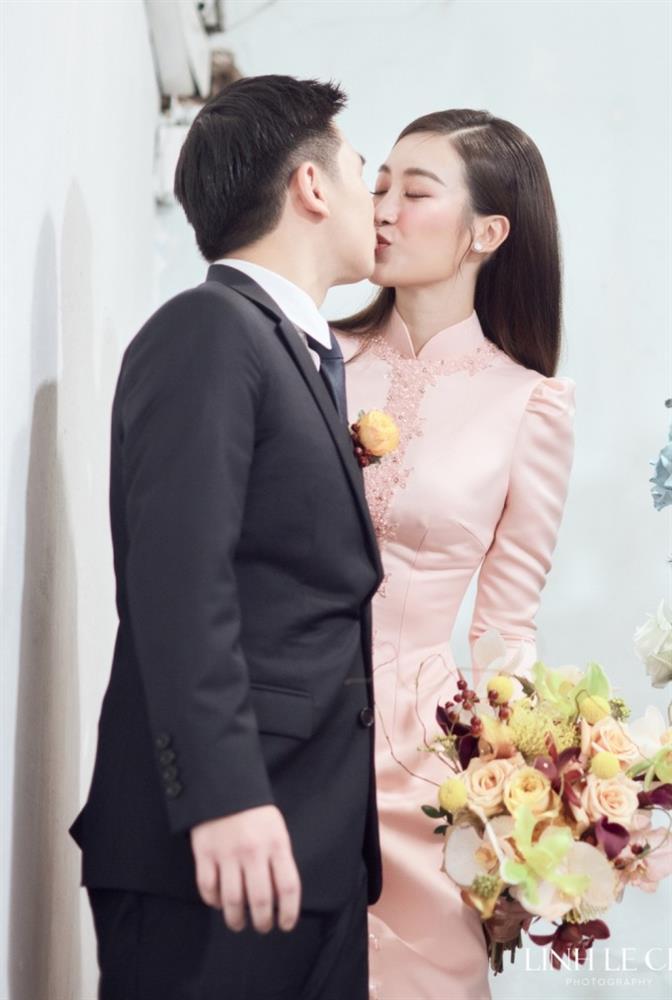 Chồng Đỗ Mỹ Linh trong hôn lễ: Em là định mệnh đời anh-10