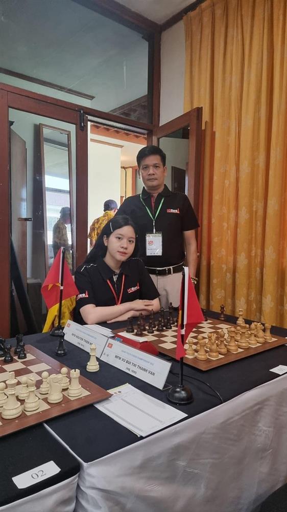 Ảnh cận hot girl Việt 17 tuổi vừa giành HCV cờ vua châu Á-2