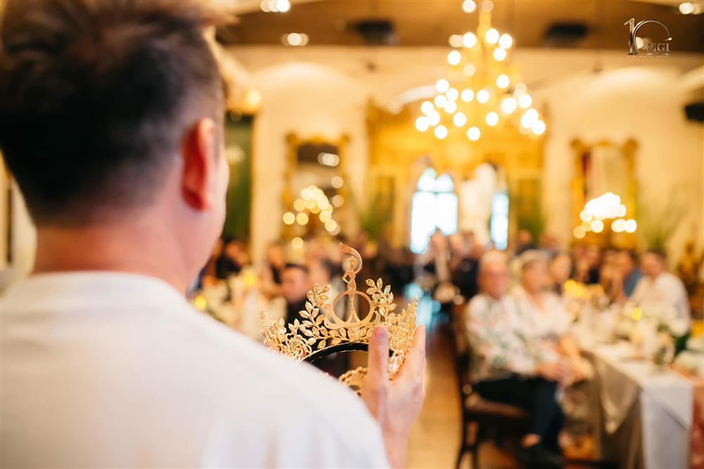 Đâu chỉ Thiên Ân, dì Dung cũng được quyền tranh vương miện-4