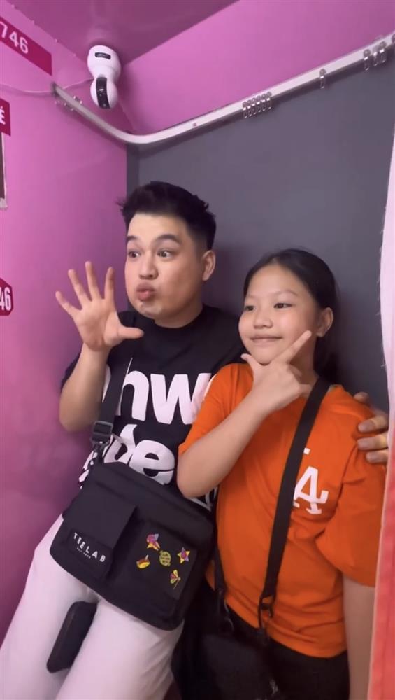 Long Chun hiếm hoi khoe em gái khác mẹ-7