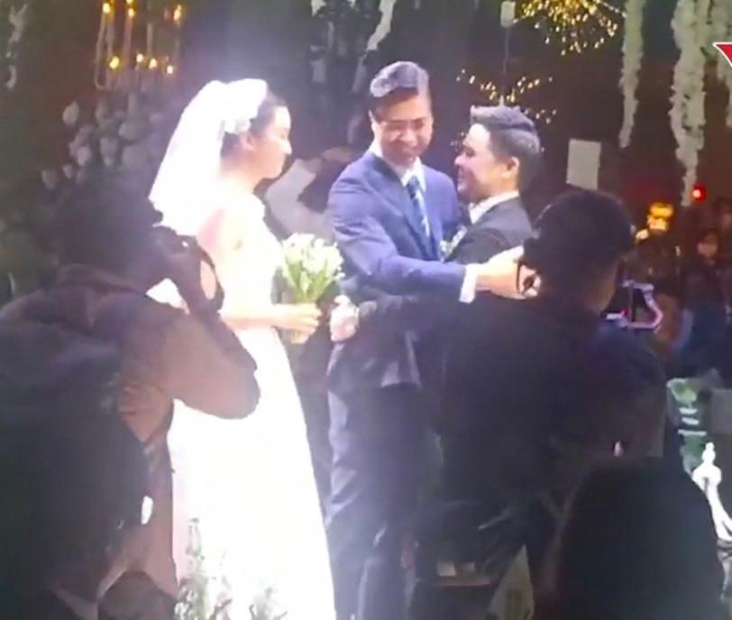 Điểm khác biệt trong đám cưới Đỗ Mỹ Linh với các sao Vbiz-3