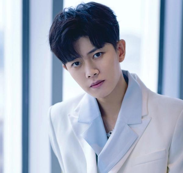 Nhiều diễn viên Hoa ngữ bị chê đài từ-1