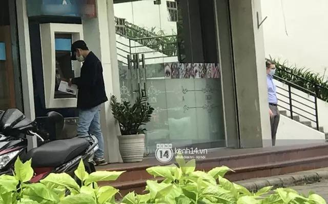 Sơn Tùng lộ da thật qua ảnh cam thường, chị em chỉ biết ước-9