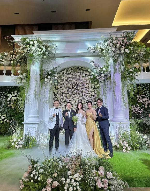 MC dẫn chính tiết lộ loạt chi tiết xúc động trong hôn lễ Đỗ Mỹ Linh-2